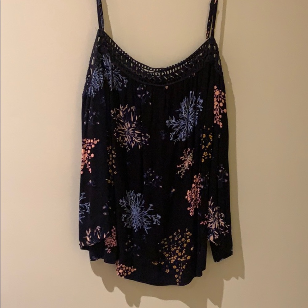 Long sleeve off the shoulder floral top